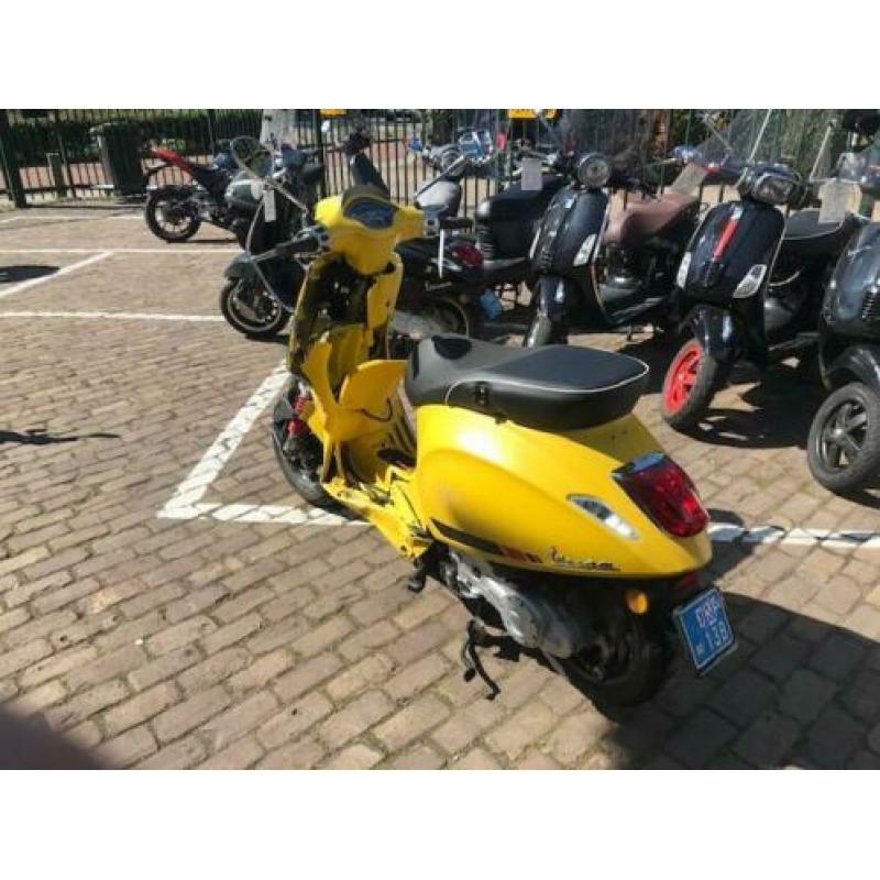 Diverse onderdelen voor Vespa Sprint S euro 4 injectie