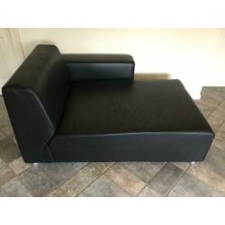 Prachtige zwart leren Chaise Longue (model Gelderland)
