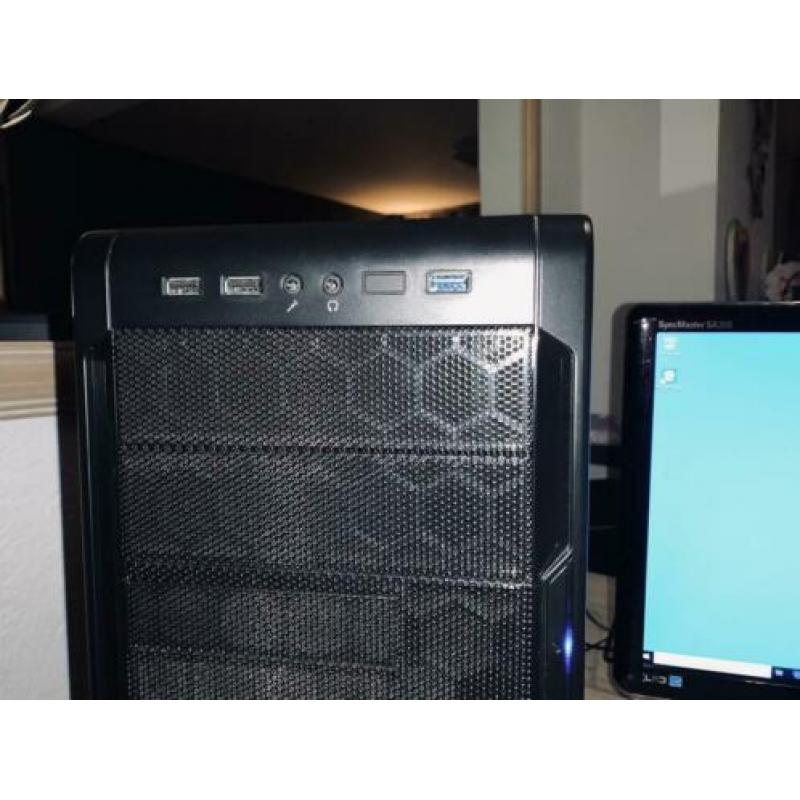 Desktop i7 4790 3,6ghz 16gb ram ssd en hdd!