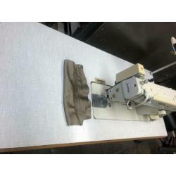 Industrie naaimachine brother F-40 automaat