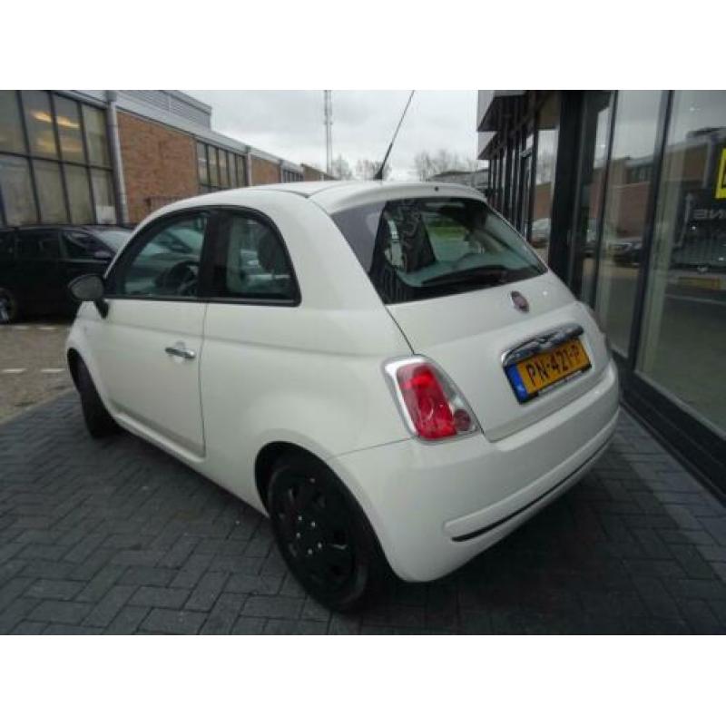 Fiat 500 1.2 Rosa Airco.Radio. € 3.950,00