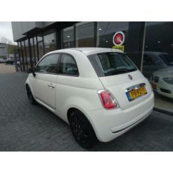 Fiat 500 1.2 Rosa Airco.Radio. € 3.950,00