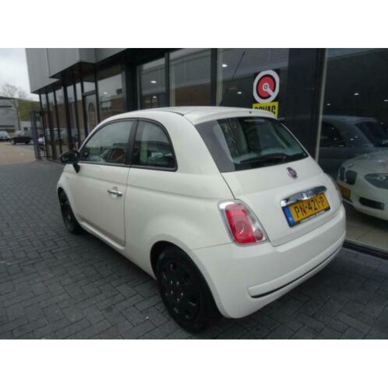 Fiat 500 1.2 Rosa Airco.Radio. € 3.950,00