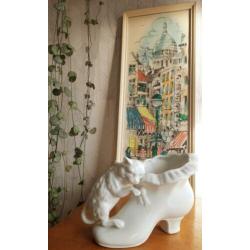 Vintage kitsche bloempot retro wit steen stenen laars poes