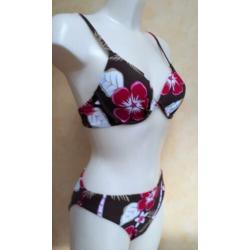38B Nieuwe bruin gebloemde beugel bikini Nickey Nobel 38 B
