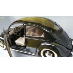 Zwarte VW bril kever Volkswagen 1:18 Solido S Prestige