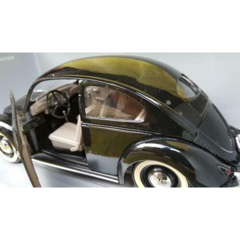 Zwarte VW bril kever Volkswagen 1:18 Solido S Prestige