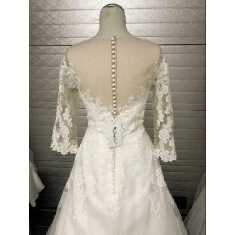 nieuw lady bird merk 38-40-42 maat prachtige bruidsjurk