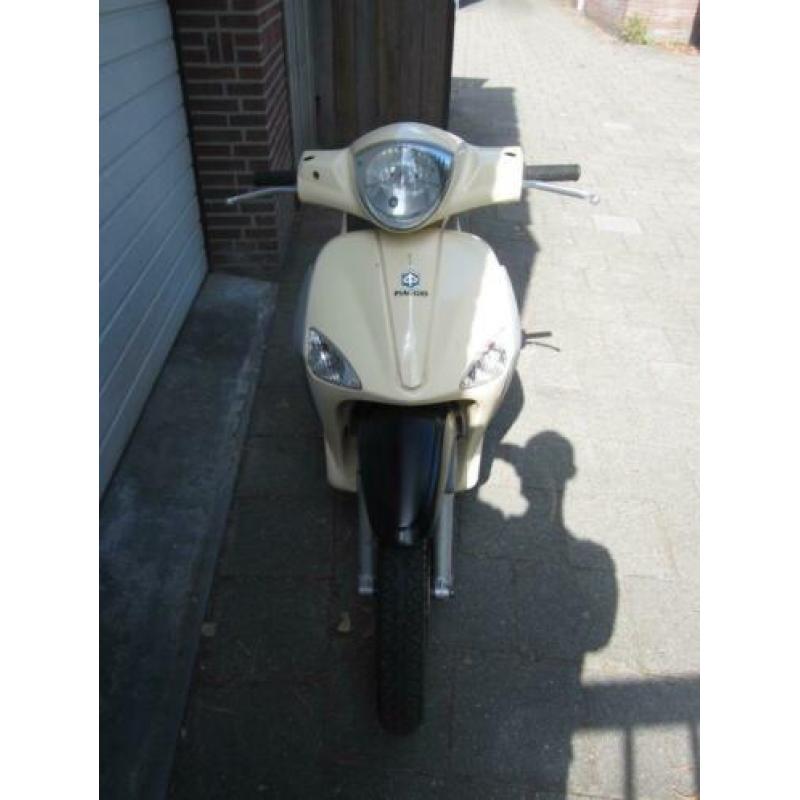 piaggio liberty 50 geel kenteken 45 KM