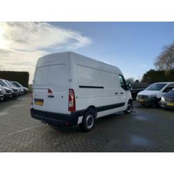 Renault Master 2.3 DCi 126 PK / L2H2 / 1e EIG / TREKHAAK 2.5