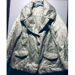 dames tussenjas, nude kleur, MT 50