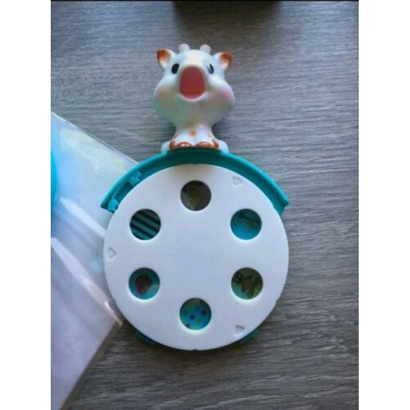 Sophie de giraf baby muziek projector