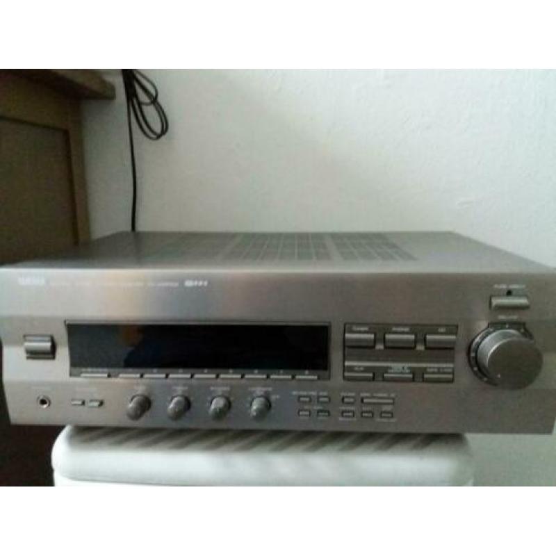 Yamaha RX-496RDS natural sound