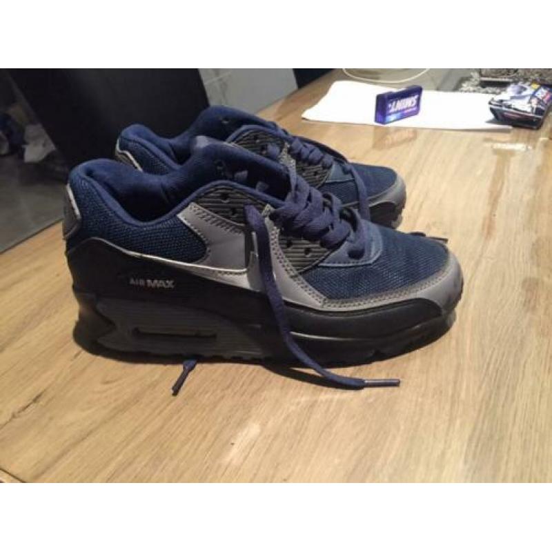 Schoenen te koop
