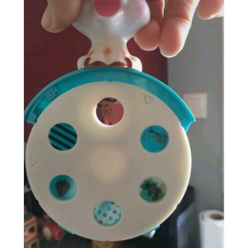 Sophie de giraf baby muziek projector
