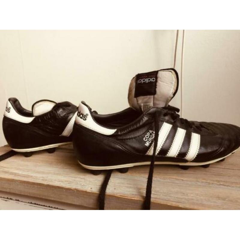Adidas copa mundial 43