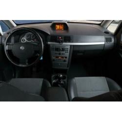 Opel Meriva 1.6-16V Cosmo climate control cruise control hal