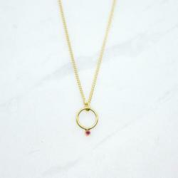 ketting met geboortesteentje