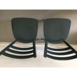 2 eetkamerstoelen Dille en Kamille