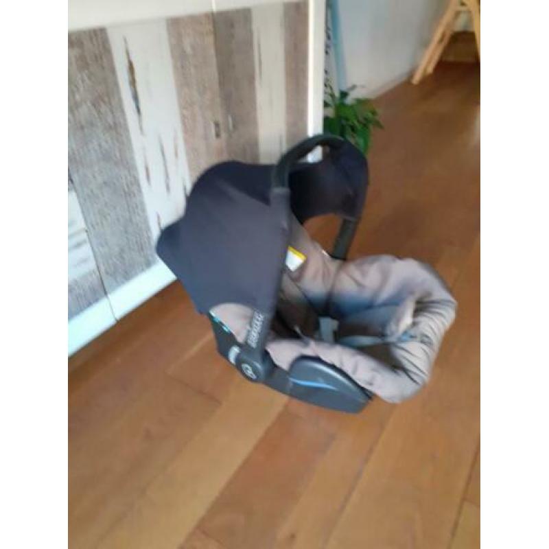 Mooie complete Mutsy kinderwagen