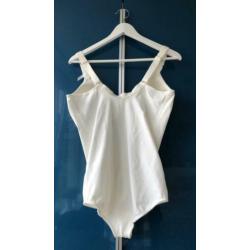Corrigerende body maat 85G