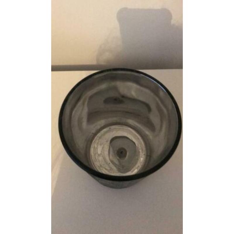 Twee leuke kaarsen/ vaarsen €2,50
