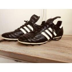 Adidas copa mundial 43