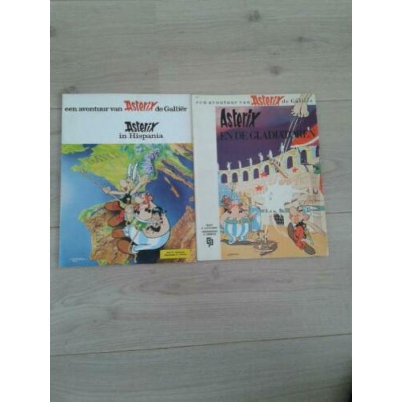 Stripboeken Asterix en Lucky Luke