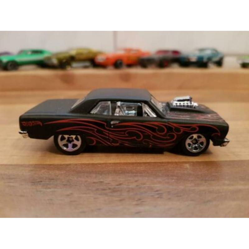 Hotwheels '64 Chevrolet Chevelle SS Mat Zwart