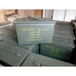 Munitie kist middelgroot 50 cal. ammo box munitiekist army