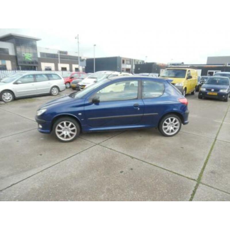 Peugeot 206 1.6 XS