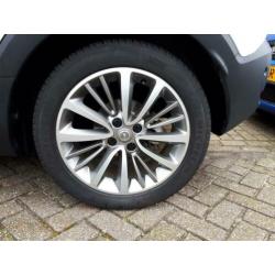 zeer mooie Opel velgen, weinig km's mee gereden.