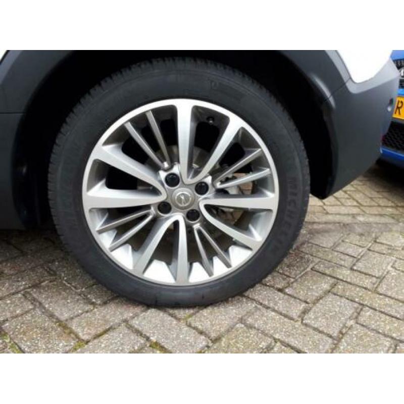 zeer mooie Opel velgen, weinig km's mee gereden.