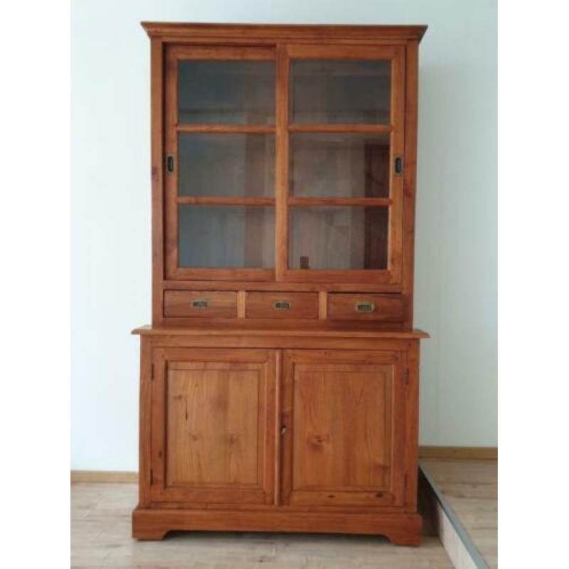 Teak koloniaal kast en tafel