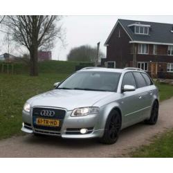 Audi A4 2.0 Tfsi Avant Quattro 147KW AUT 2007 Grijs, Leer