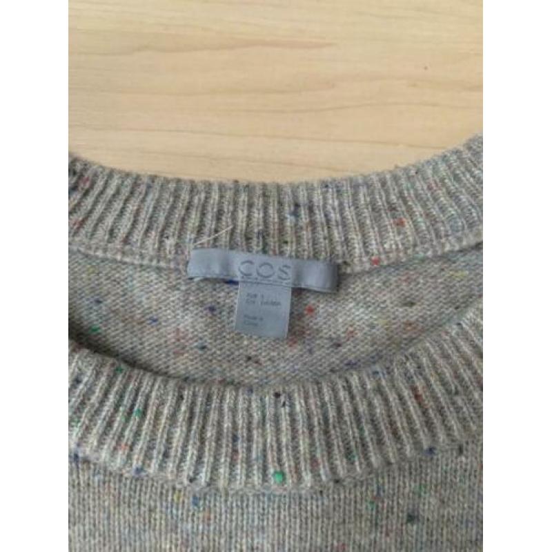 COS - Beige wollen trui met gekleurde spikkels maat S