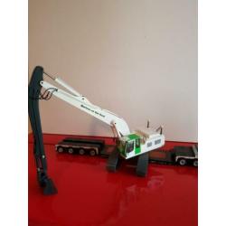 M.A.N. TGX XXL + Liebherr 954