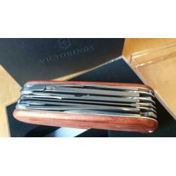 Nieuwe victorinox craftsman speciale uitgave