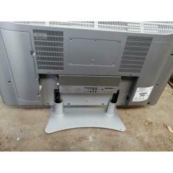 LCD TV 81 cm