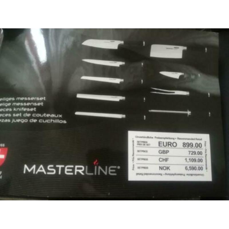 Te koop: 9-delige messenset van Masterline