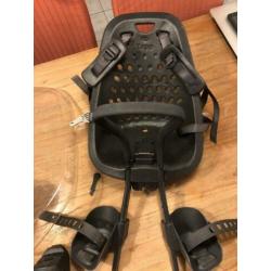 Yepp mini fietsstoeltje met yepp windscherm en 2 adapters