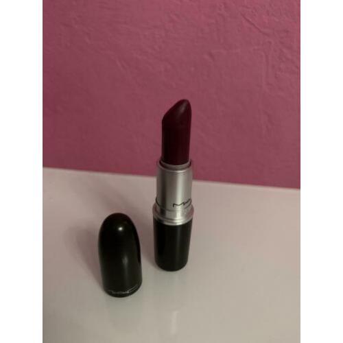 ZGAN Mac lipsticks in de kleuren Costa chic en rebel