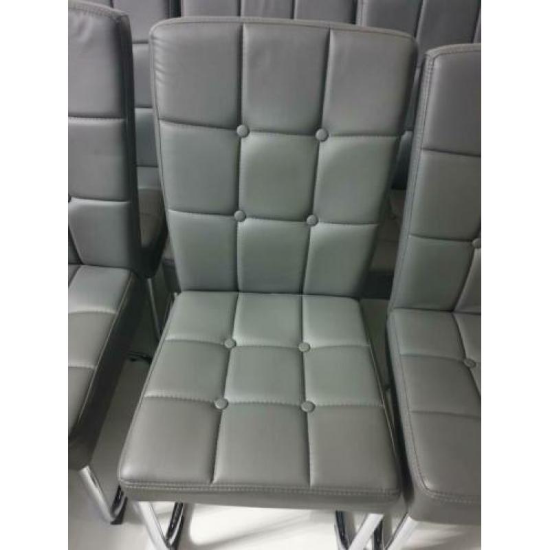 6 Grijze eettafel stoelen
