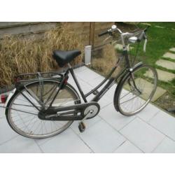 Damesfiets gouden leeuw goede staat