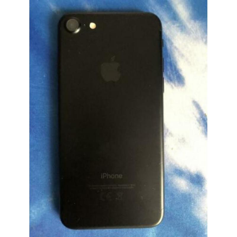 Apple iPhone 7