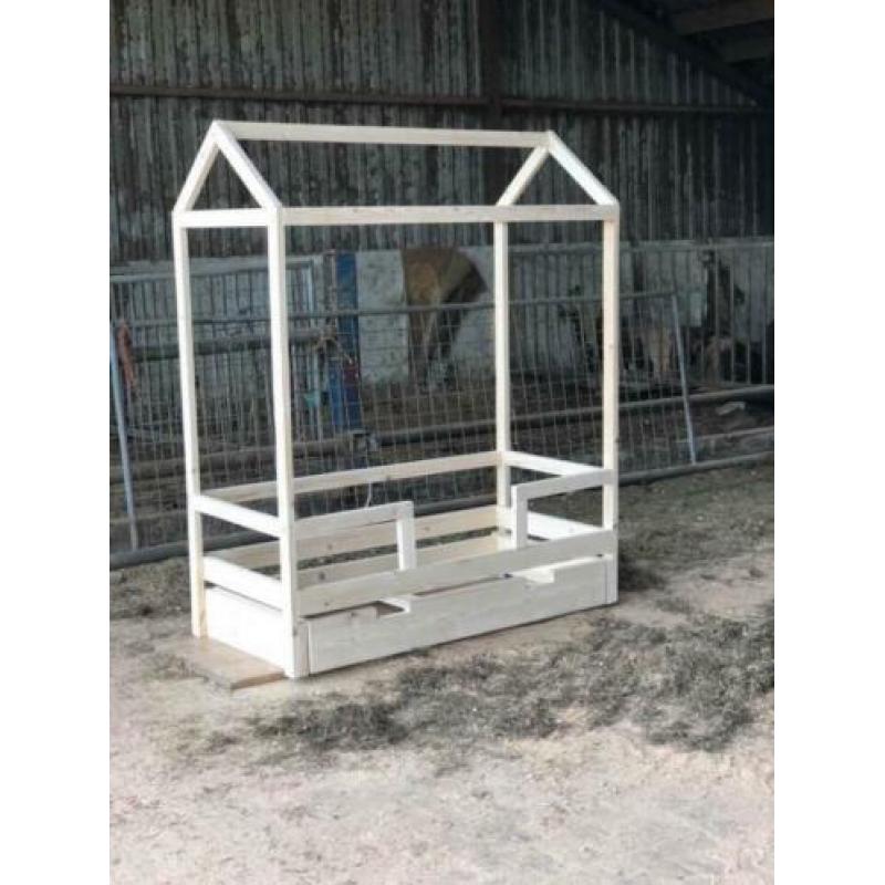 Huisjes bed bedhuisje met lade
