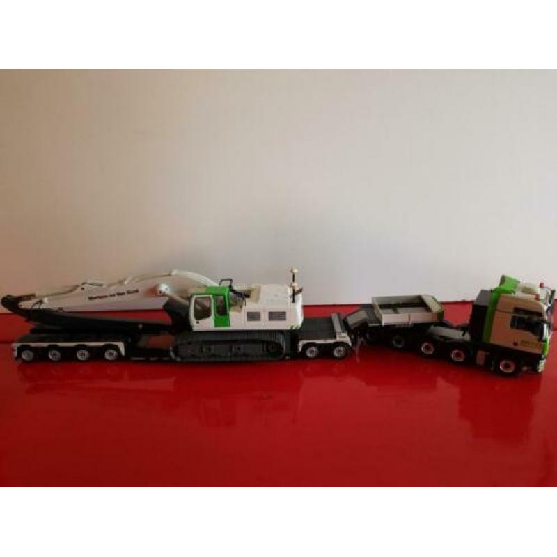 M.A.N. TGX XXL + Liebherr 954
