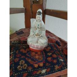 Prachtige antieke porseleinen buddha