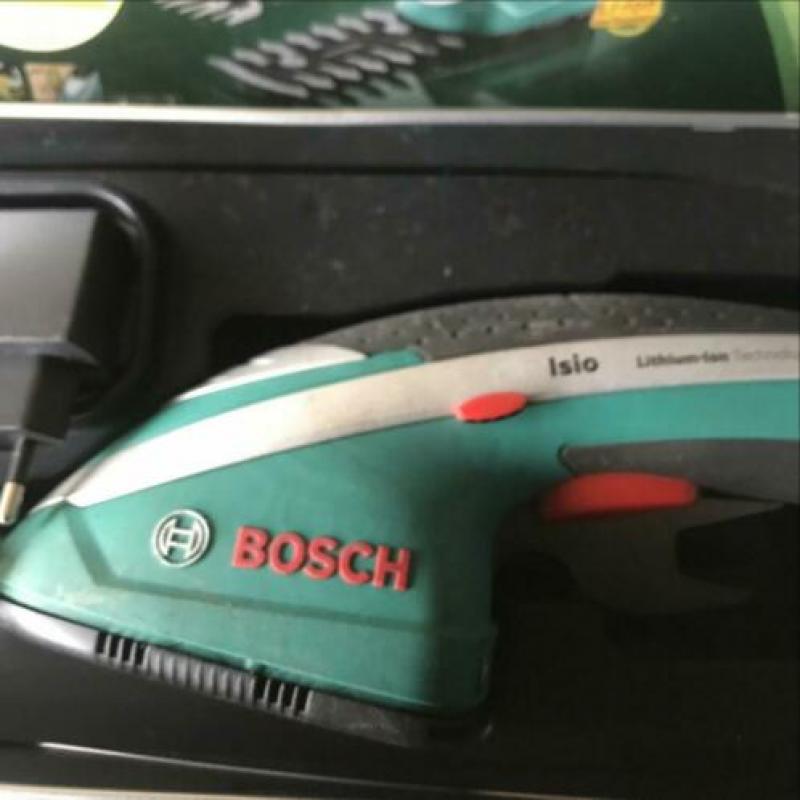 Bosch Isio Buxusschaar + Grasschaarblad heggenschaar