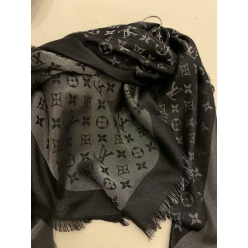 Originele Louis Vuitton sjaal